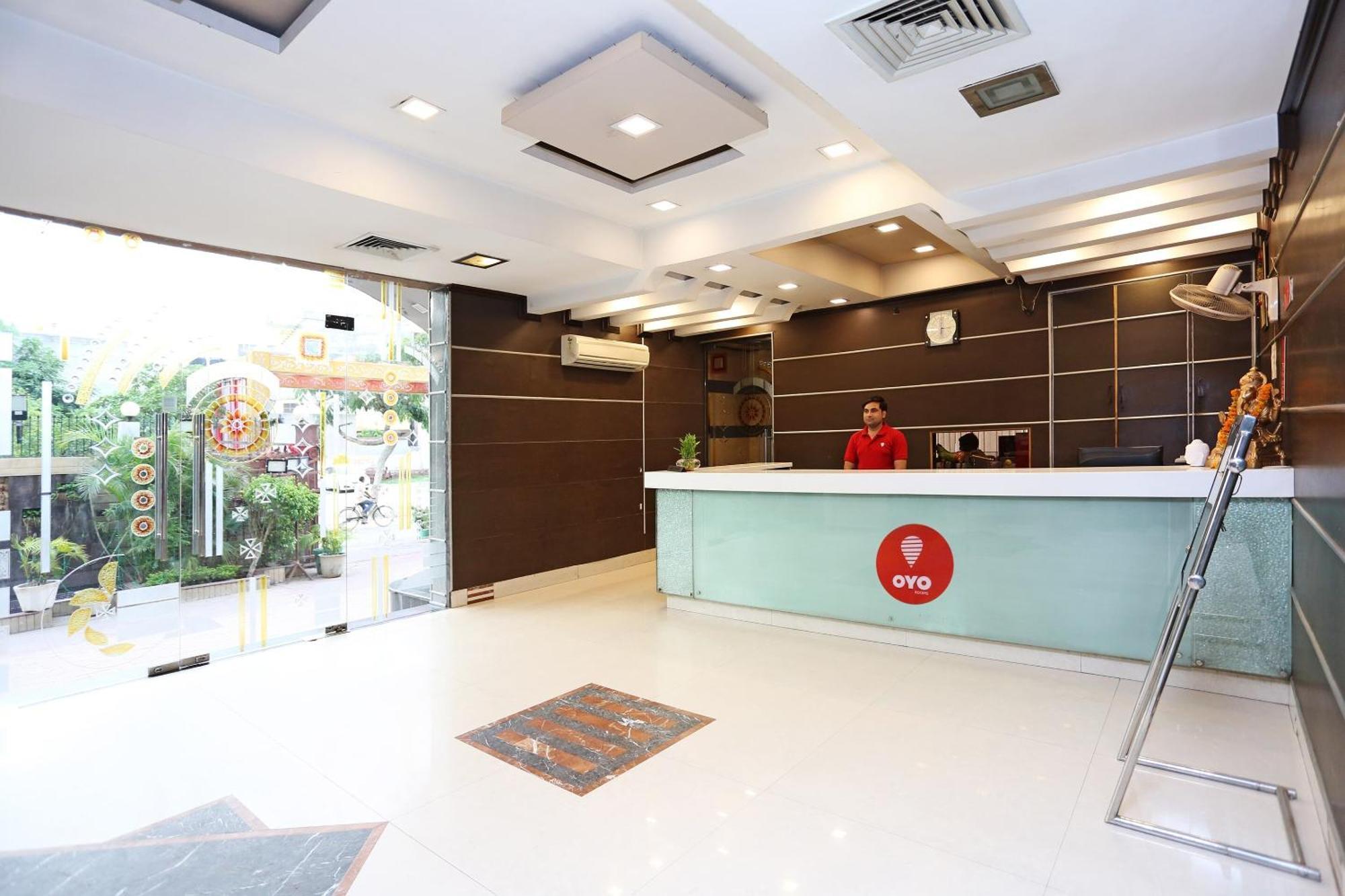 Hotel O Mukut Regency Ghaziabad Exteriör bild