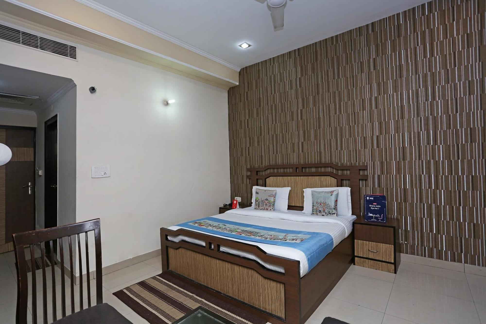 Hotel O Mukut Regency Ghaziabad Exteriör bild